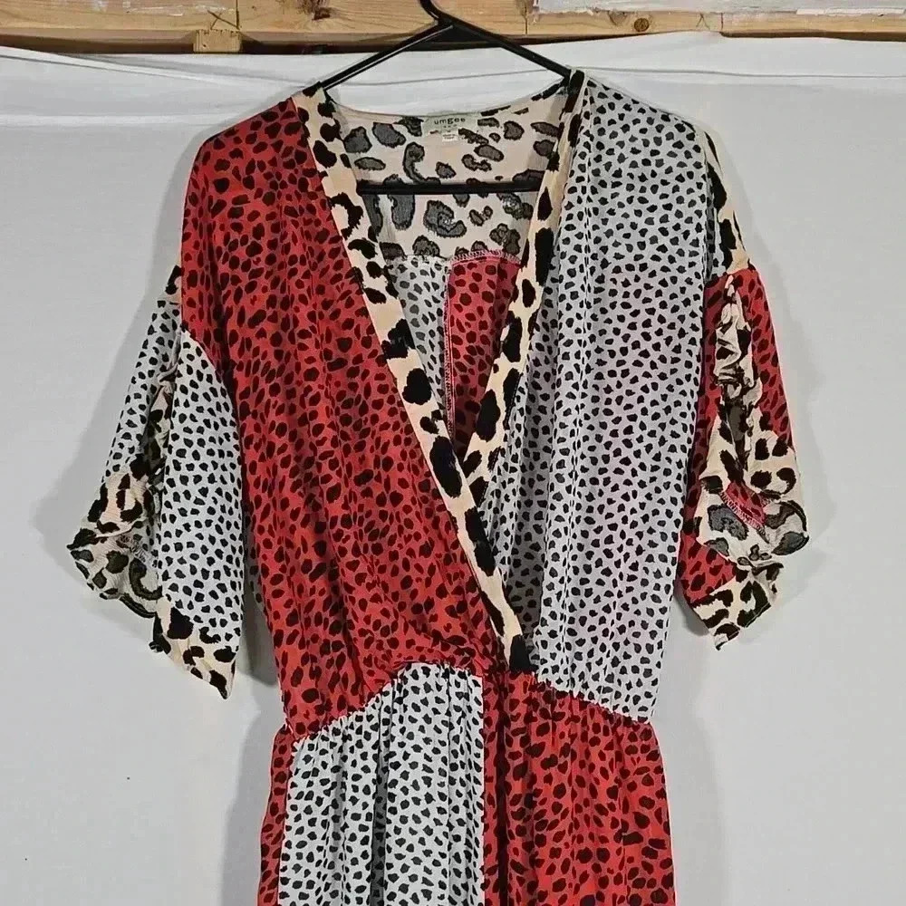 Umgee Animal Print Sheer Romper Size Medium - Picture 2 of 7